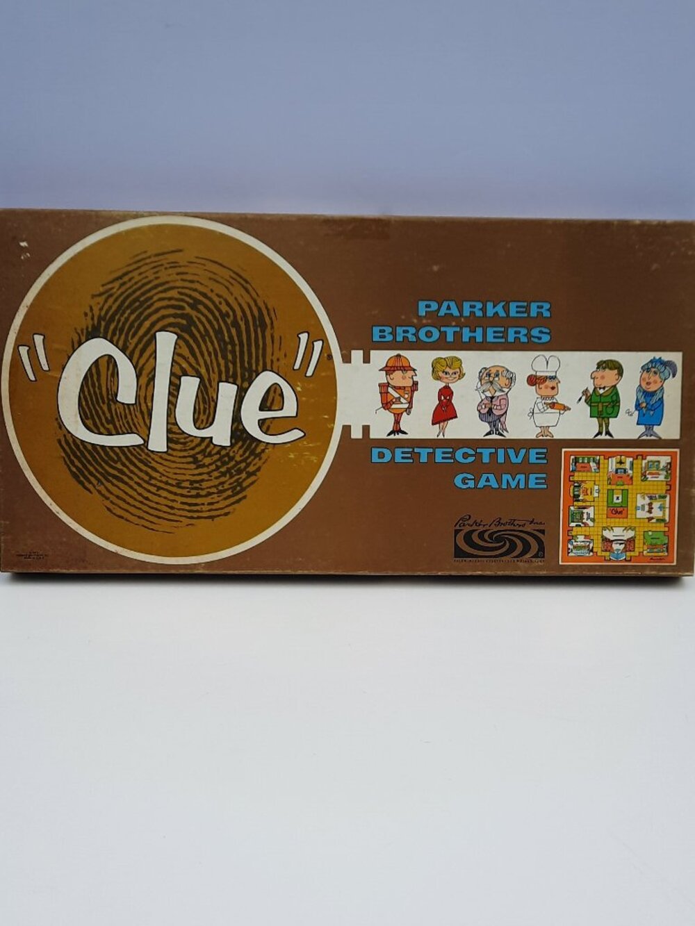 Vintage "Clue" Game All Original Pieces - 1963 edition - COMPLETE VERY NICE